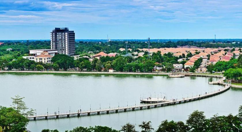 Baanthanthip Khon Kaen Esterno foto